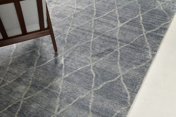 Modern Rug Image 7737 Modern Design Bamboo Silk Rug Palisade