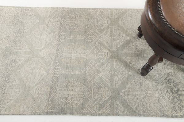 Transitional Design Rug Allure Dixson - overhead flat lay view [#11]