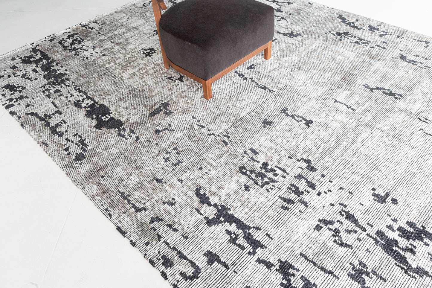 Modern Rug Image 7249 Modern Design Bamboo Silk Ribbed Rug Vita 9657