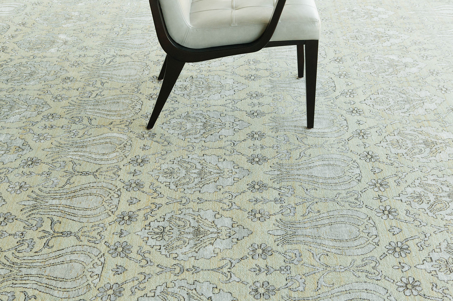 Transitional Design Rug Allure Wool and Bamboo Silk Rug