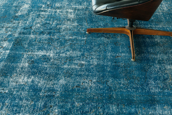 Overdyed Vintage Style Rug - corner detail highlighting craftsmanship [#9]