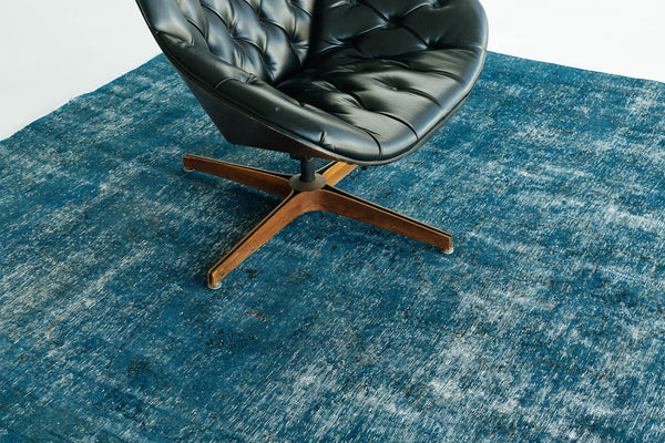 Overdyed Vintage Style Rug - close-up of weave texture and pile [#9]