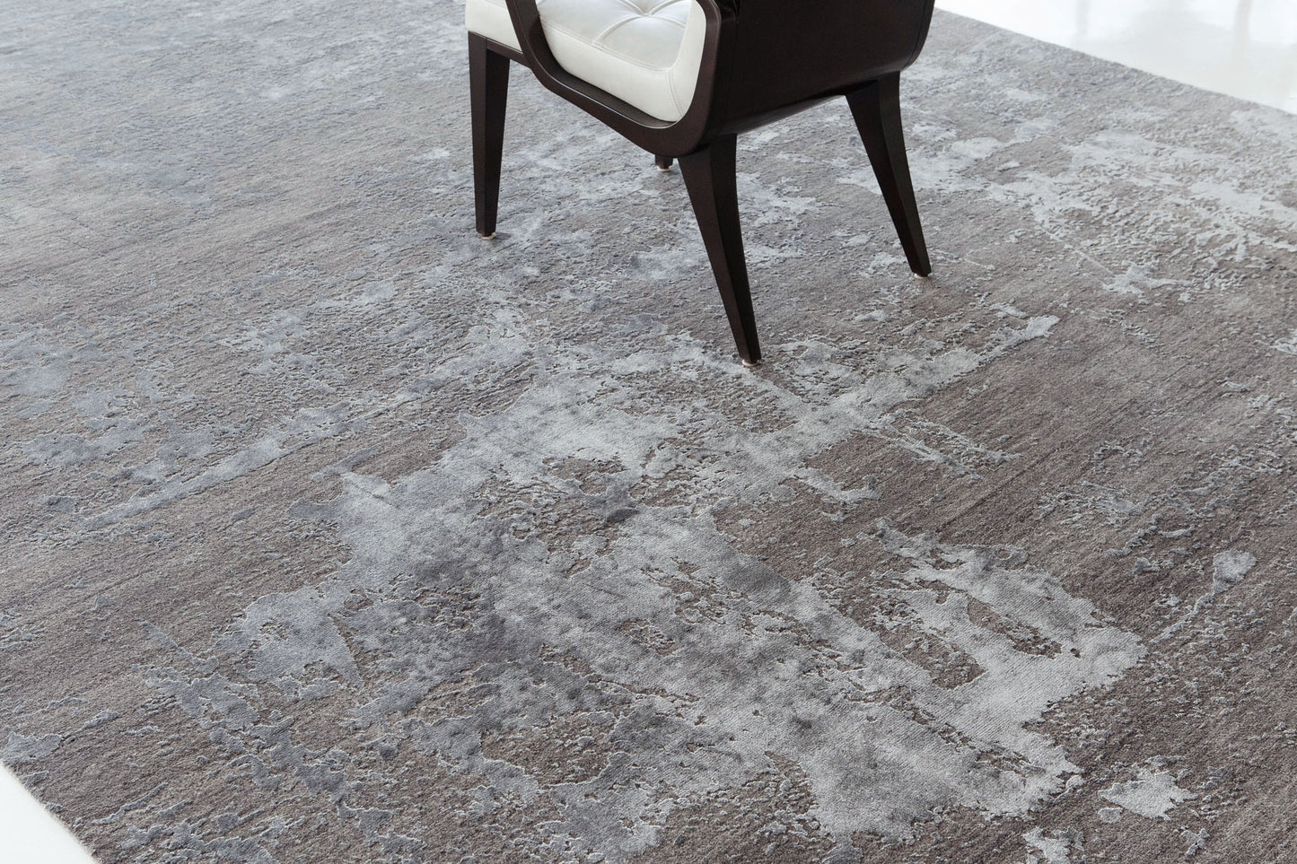 Modern Design Mezzo Collection Wool & Silk Embossed Rug ESK431