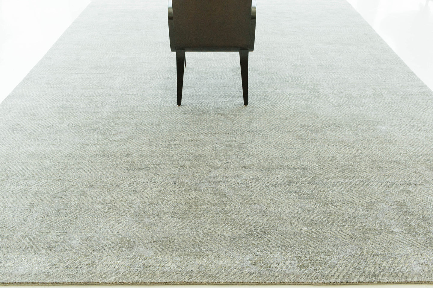 Modern Design Mezzo Collection Wool & Silk Embossed Rug ESK470