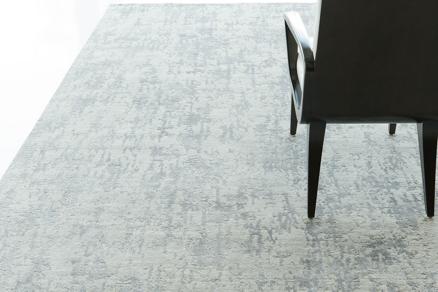 Modern Design Mezzo Collection Wool & Silk Embossed Rug ESK408