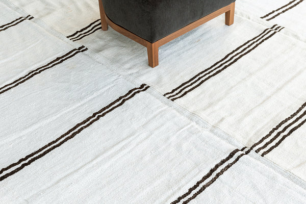 Vintage Anatolian Turkish Flat Weave Kilim - flat-weave kilim, hand-knotted in Turkey - overhead flat lay view [#44]