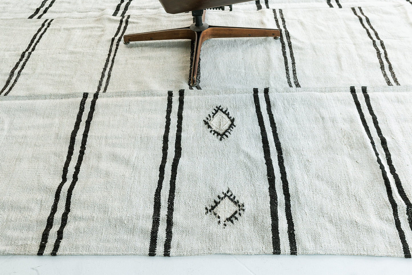 Vintage Turkish Duz Kilim