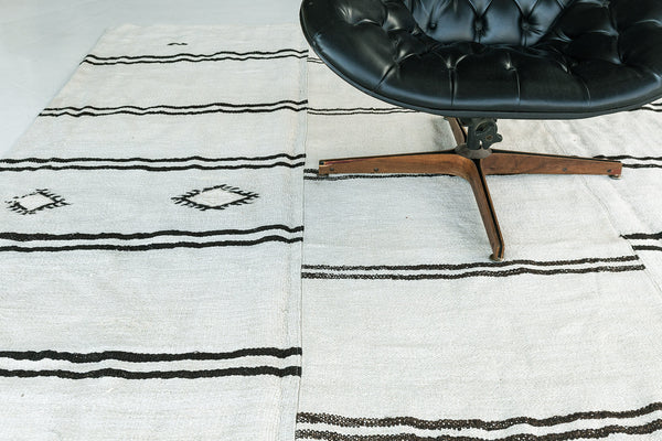 Vintage Turkish Duz Kilim - flat-weave kilim, hand-knotted in Turkey - reverse side showing construction [#3]