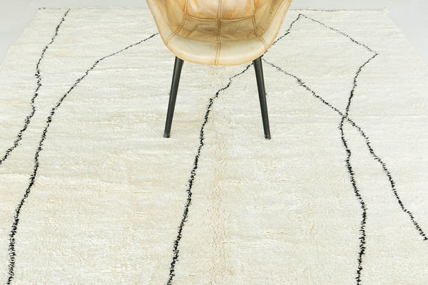 Modern Rug Image 8113 Moroccan Middle Atlas Tribe Berber Rug