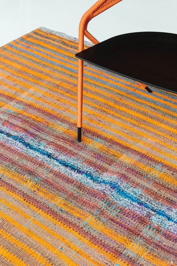 Turkish Tisse Kilim Flat Weave Rug - flat-weave kilim, hand-knotted in Turkey - detailed border and fringe [#22]