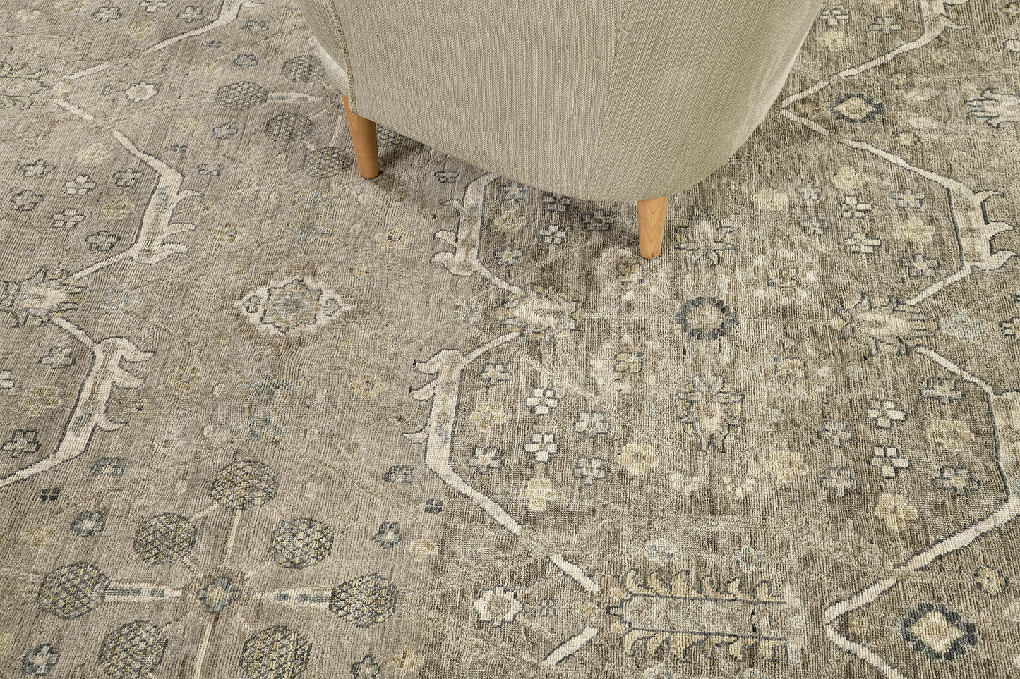 Transitional Design Vintage Revival Rug EF5