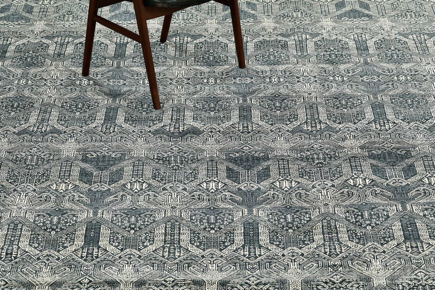 Transitional Design Rug Allure Dixson