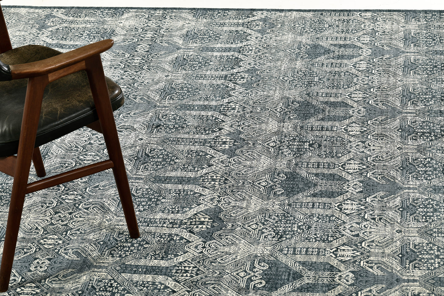 Transitional Design Rug Allure Dixson