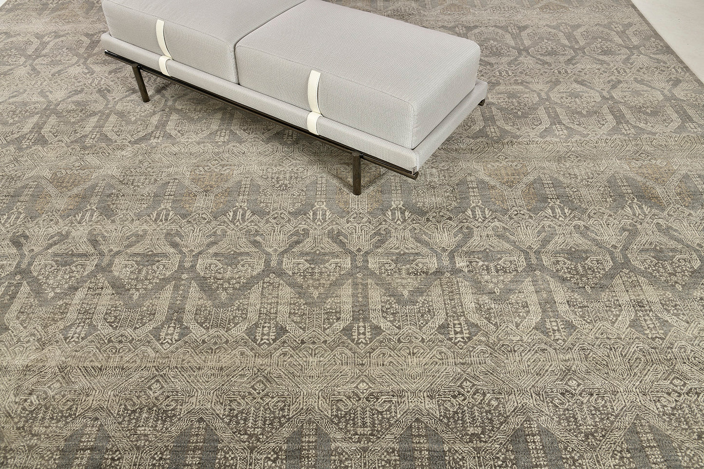 Transitional Design Rug Allure Dixson