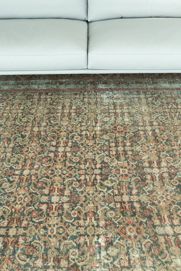 Persian Rug 2465 Antique Persian Ziegler Mahal Distressed Rug 27042