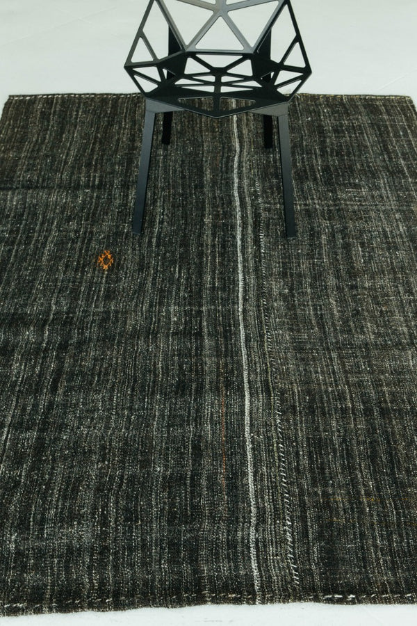 Vintage Anatolian Turkish Flat Weave Kilim - flat-weave kilim, hand-knotted in Turkey - overhead flat lay view [#30]