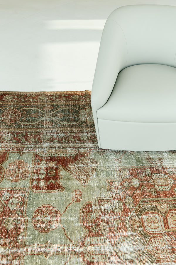 Persian Rug 1064 Antique Persian Mahal Distressed Rug 27215