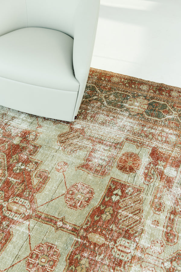 Persian Rug 1066 Antique Persian Mahal Distressed Rug 27215