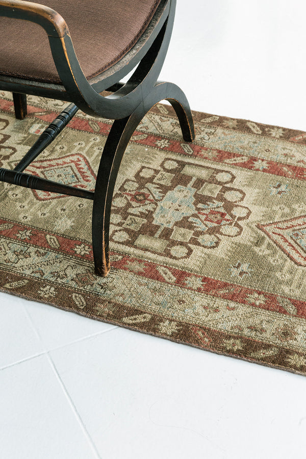 Persian Rug 1862 Antique Persian Sarab Runner 27218