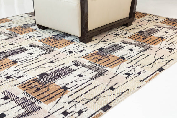 Vintage Turkish Anatolian Rug - hand-knotted in Turkey - detailed border and fringe [#2]