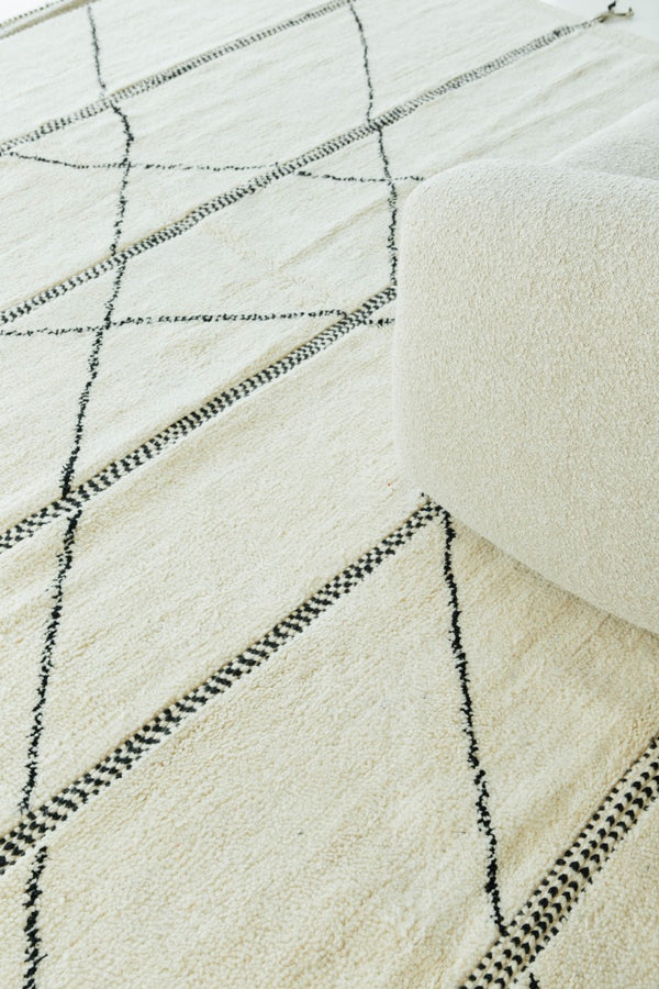 Modern Rug Image 8005 Moroccan Beni Ourain Tribe Berber Rug