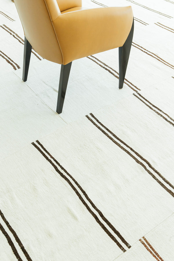 Vintage Anatolian Turkish Flat Weave Kilim - flat-weave kilim, hand-knotted in Turkey - styled in room setting [#24]
