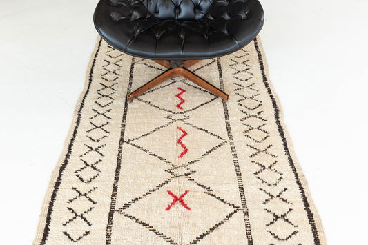 Modern Rug Image 12512 Vintage Moroccan Azilal Tribe Berber Rug