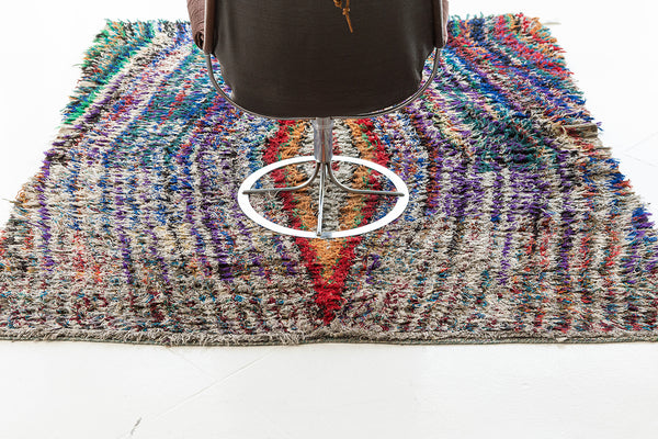 Modern Rug Image 12519 Vintage Moroccan Azilal Tribe Berber Rug