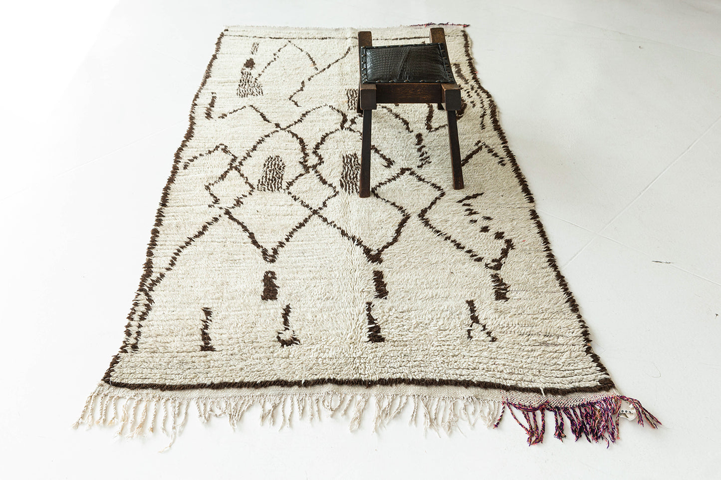 Modern Rug Image 12557 Vintage Moroccan Azilal Tribe Berber Rug