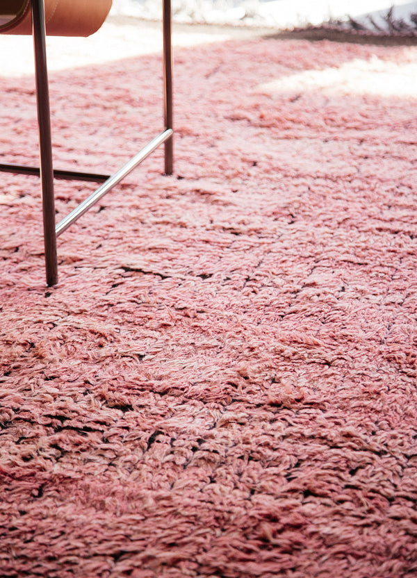 Modern Rug Image 4310 Fohn, Haute Bohemian