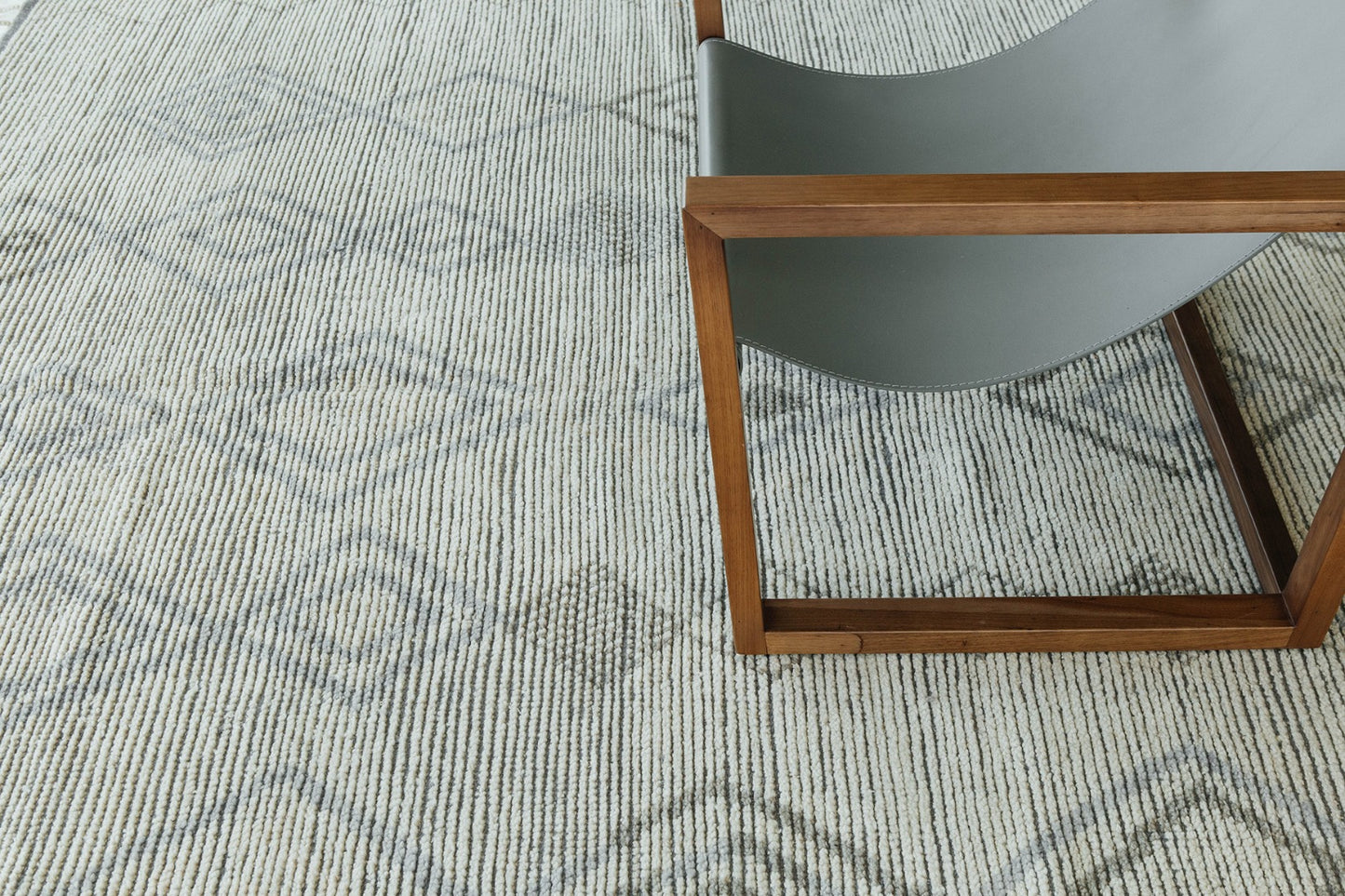 Modern Rug Image 14168 Zonda, Atlas Collection