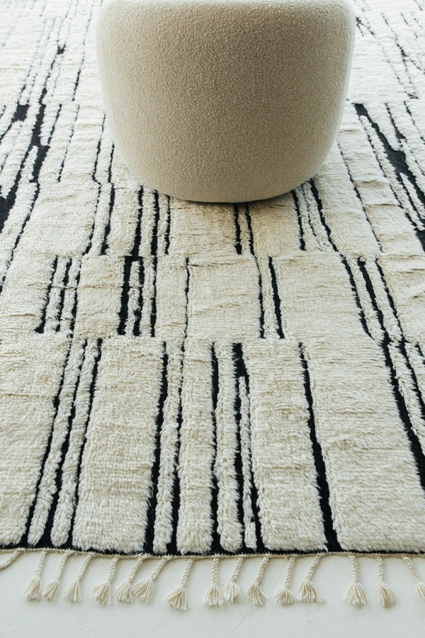 Modern Rug Image 8959 Notes, Design Rhymes Collection