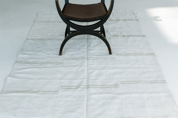 Vintage Anatolian Turkish Flat Weave Kilim - flat-weave kilim, hand-knotted in Turkey - overhead flat lay view [#10]