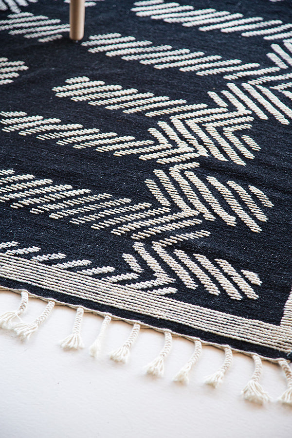 Ibiza, ZigZigZag Collection - full length showing color variation