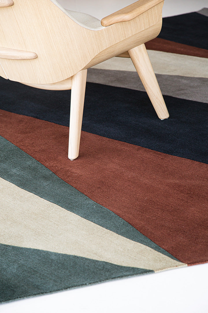 Modern Rug Image 5186 Horizon by Liesel Plambeck