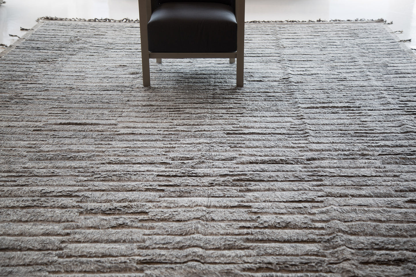 Modern Rug Image 7166 Mistral, Haute Bohemian