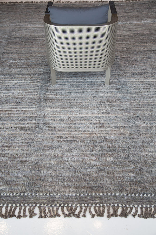 Modern Rug Image 1878 Beshabar, Haute Bohemian
