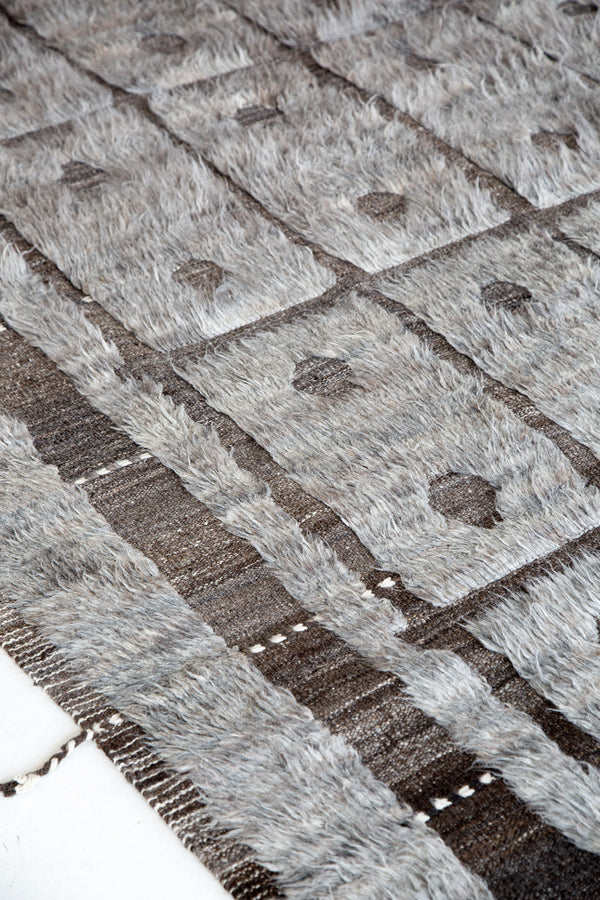 Modern Rug Image 9409 Puntilla, Haute Bohemian