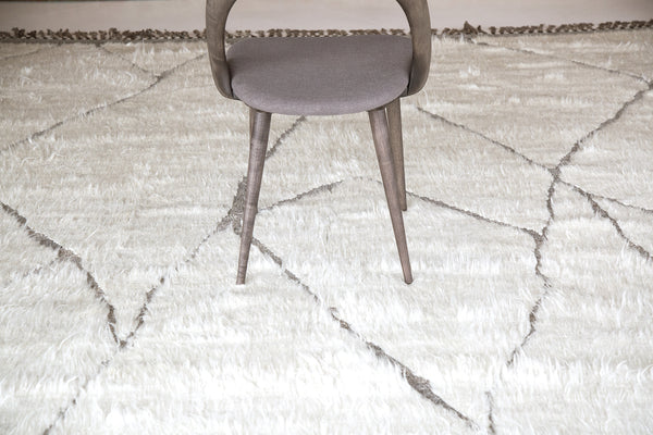 Modern Rug Image 6379 Mago, Atlas Collection