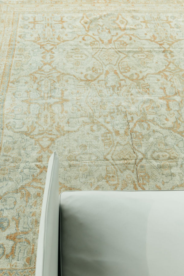 Persian Rug 2010 Antique Persian Sultanabad 28034