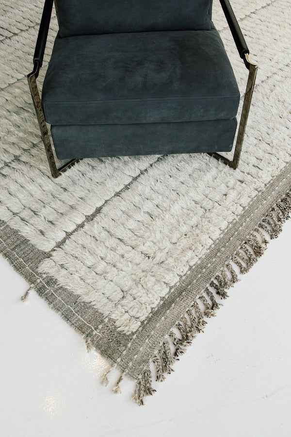 Modern Rug Image 1646 Barguzin, Haute Bohemian