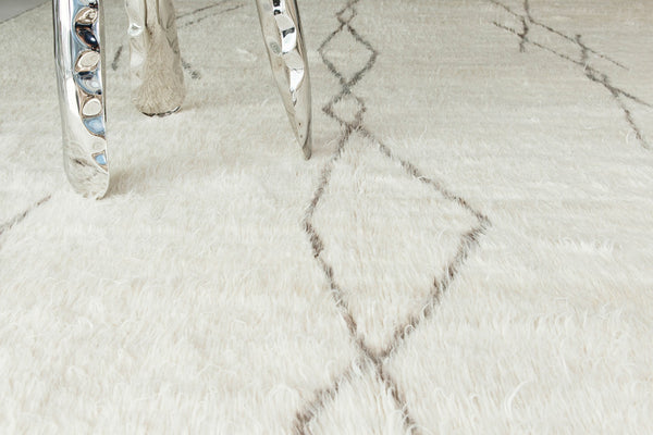 Modern Rug Image 4631 Gilavar, Haute Bohemian