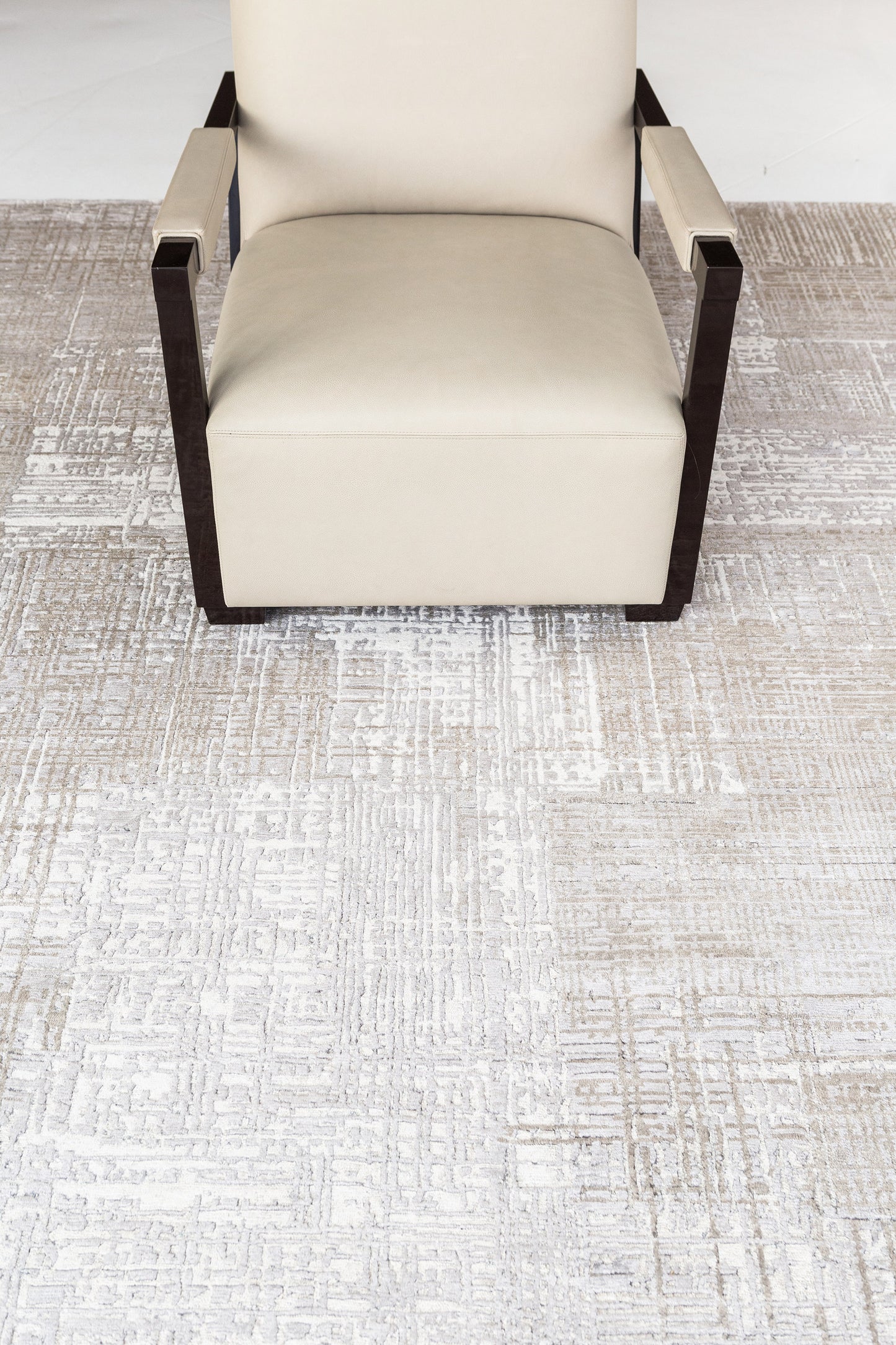 Modern Rug Image 2420 Casri, Elan Collection