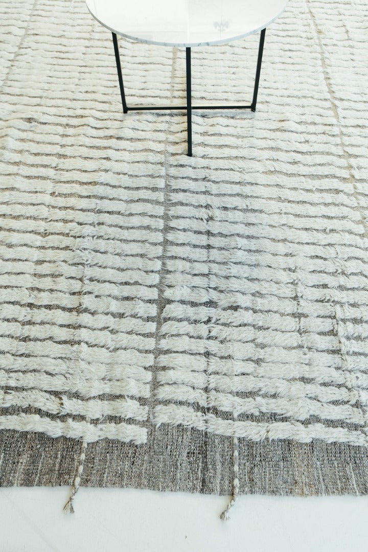 Modern Rug Image 1635 Barguzin, Haute Bohemian