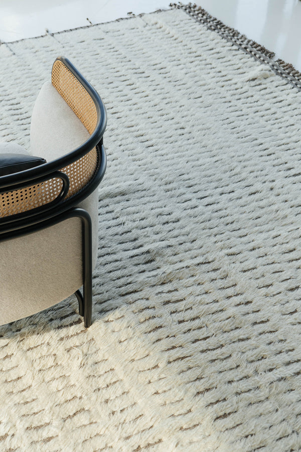 Modern Rug Image 1626 Barguzin, Haute Bohemian