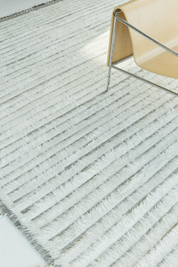 Modern Rug Image 10040 Shipca, Haute Bohemian