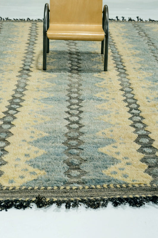 Modern Rug Image 7929 Modlina, Kust Collection