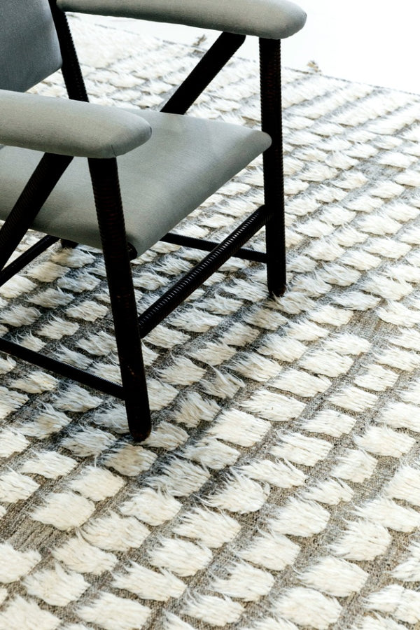 Modern Rug Image 107 Abisko, Haute Bohemian