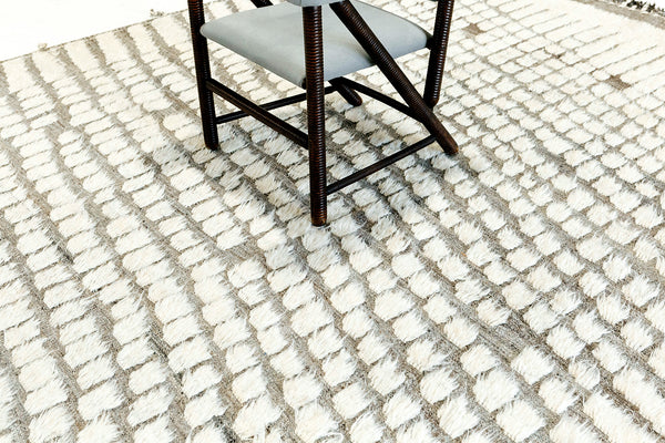 Modern Rug Image 105 Abisko, Haute Bohemian