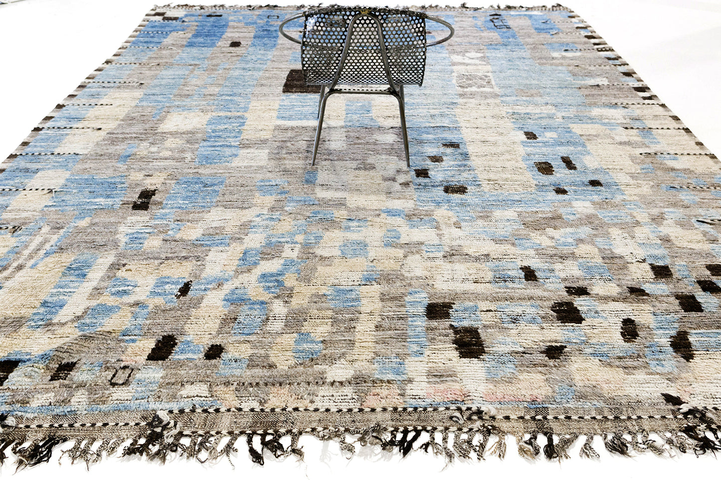 Modern Rug Image 11754 Tetouan, Atlas Collection, Seasons